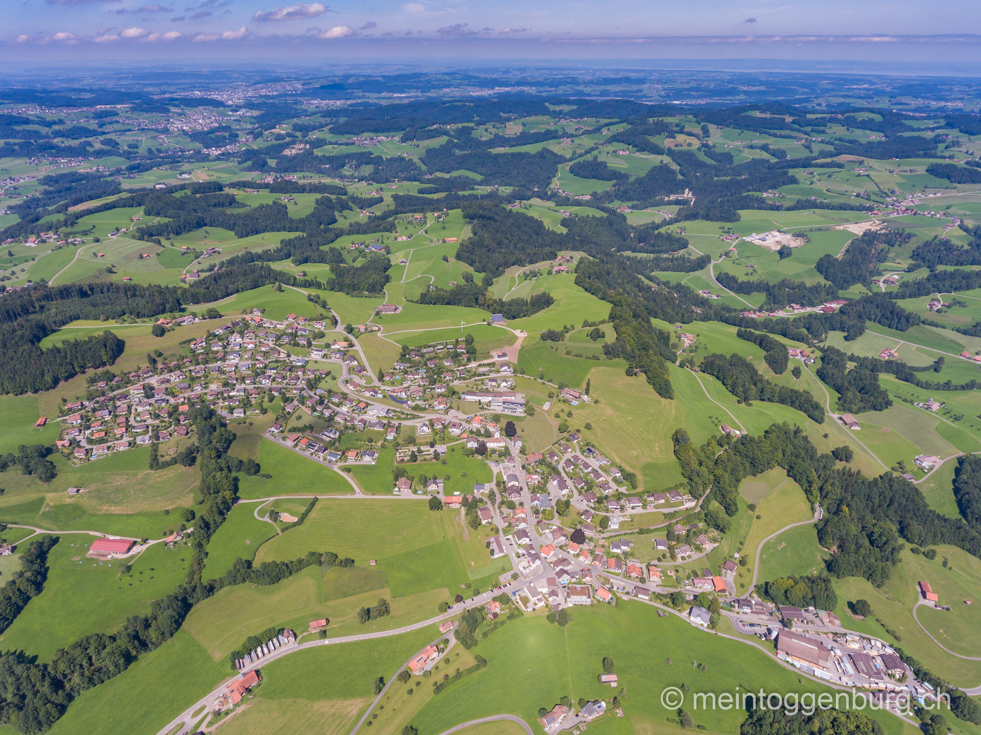 Luftaufnahme Oberhelfenschwil